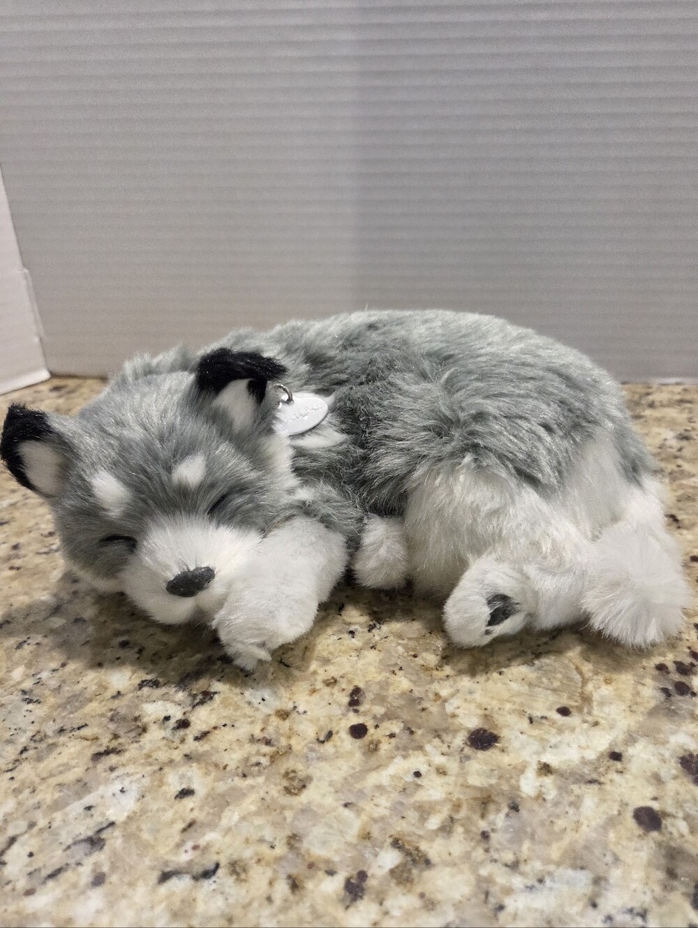 Perfect Petzzz Alaskan Husky Pet Sleeping Dog Tested Working Puppy Breathing